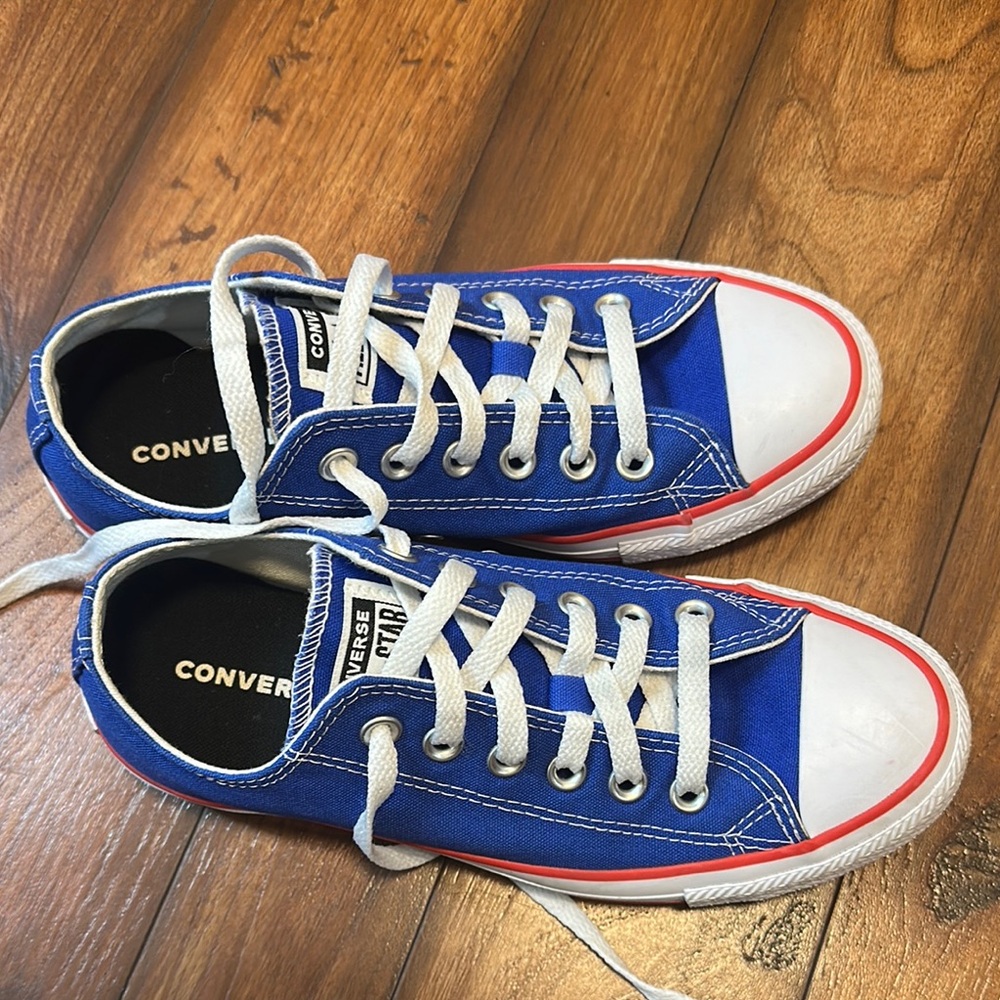 Converse Blue Sneakers with Canvas Upper and White Rubber Sole